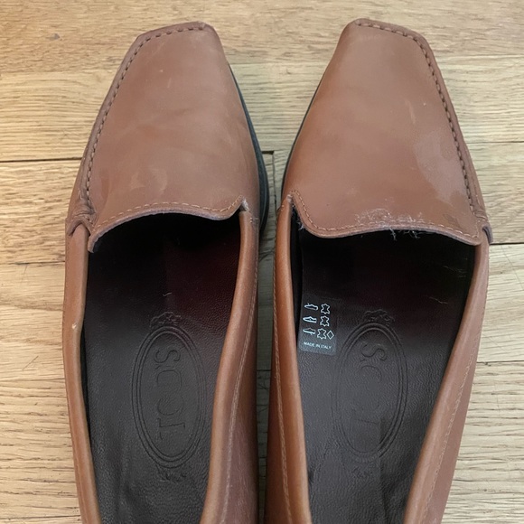 Tan leather tods - Picture 1 of 2